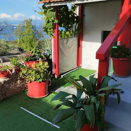Apartment With A Parking Space Grohote, Solta - 23166 Grohote